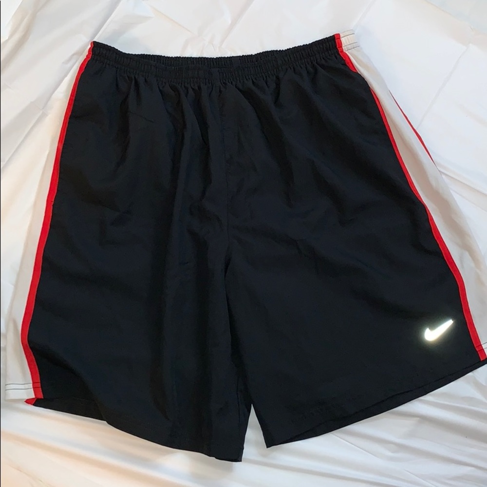 Nike Mens Running Shorts XXL Black Red/White Strip - Picture 4 of 5